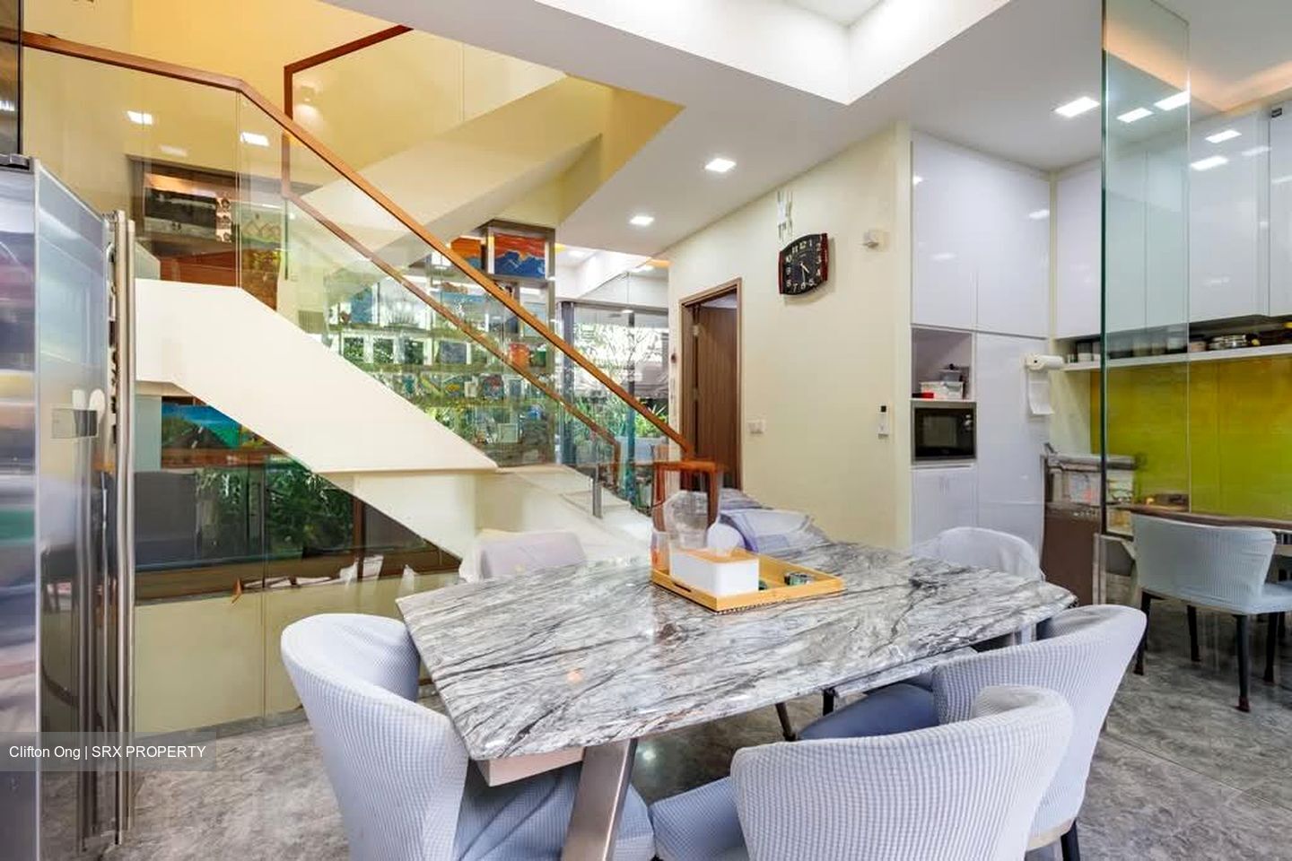 Alana (D28), Terrace #578928721